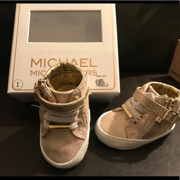 Michael Kors infant sneakers - Picture 2 of 2